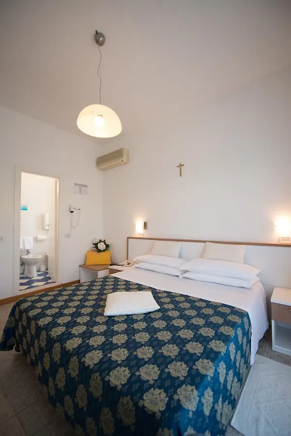 Hotel Lem-Casadei Cervia 3*,  Itálie