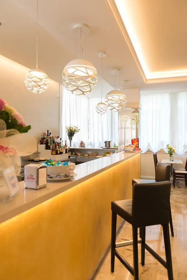 Hotel Lem-Casadei Cervia